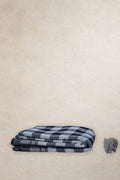 Kari Bili black and white check Ilkal cotton saree with grey silk pallu