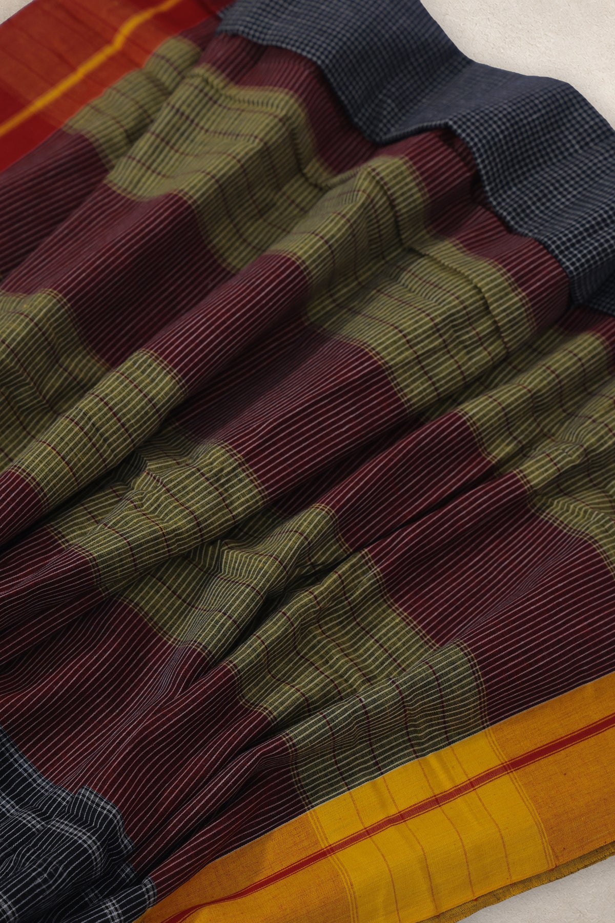 Cotton running blouse piece with Habba Anchu Patteda Anchu saree