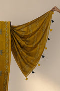 Golden zari diamond motif border on Peeli Chhatri yellow Dabu saree
