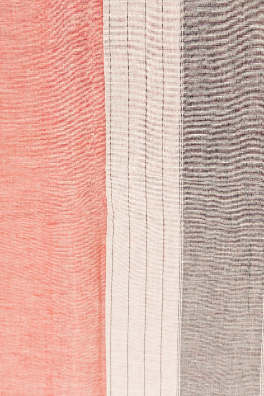 Gulabi Anchu saree showing traditional striped border