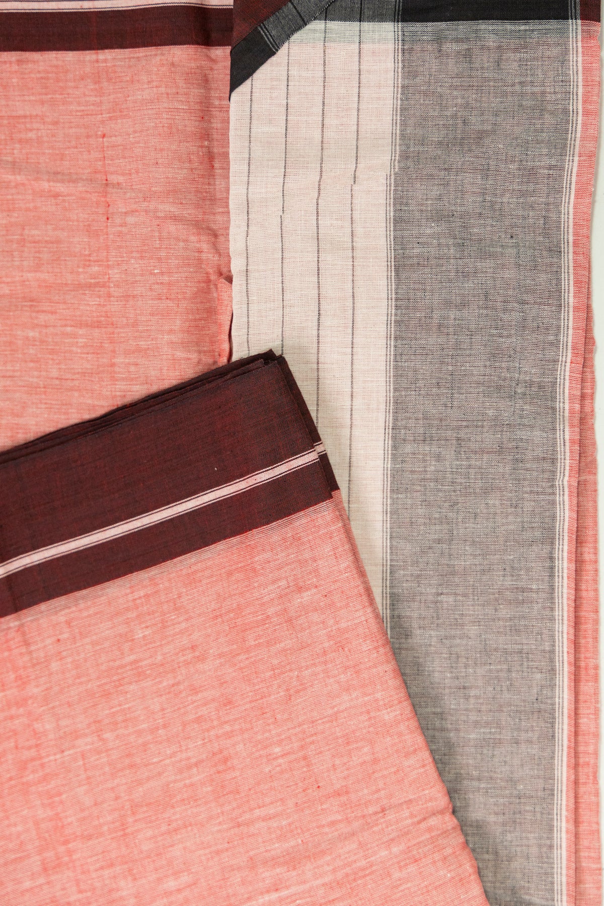 Traditional pallu of Gulabi Anchu Patteda Anchu saree
