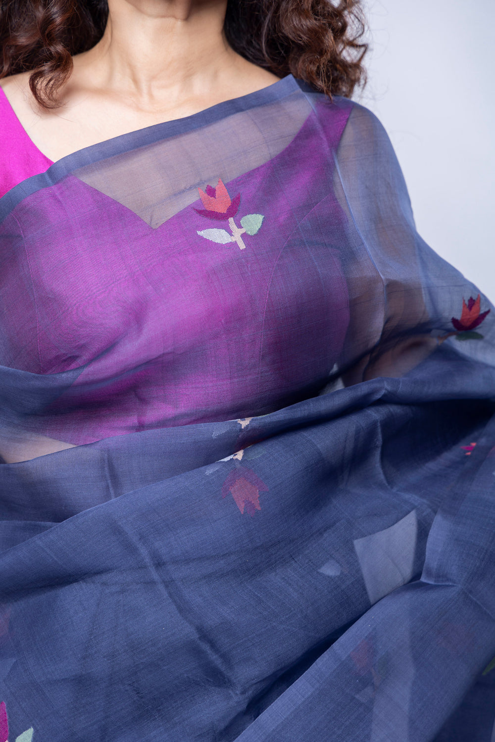 Sondhya Tara Jamdani cotton saree with handwoven motifs